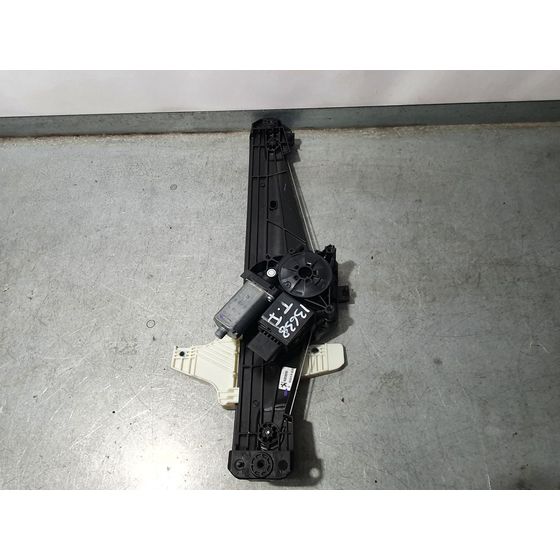 Elevalunas Trasero Izquierdo para Peugeot 3008