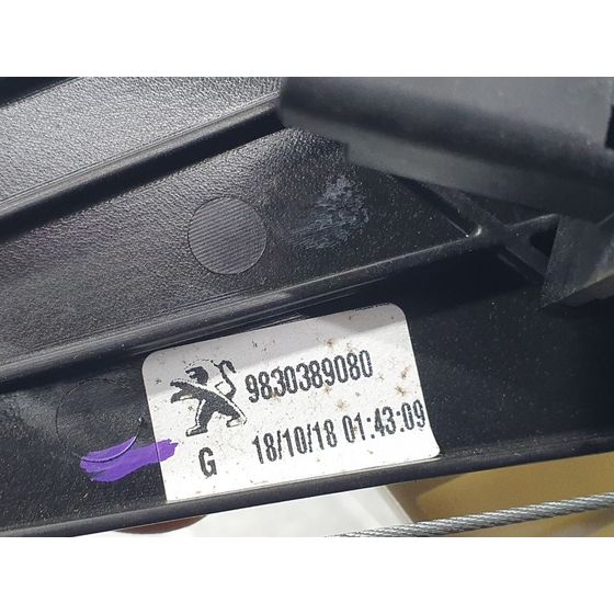 Elevalunas Trasero Izquierdo para Peugeot 3008