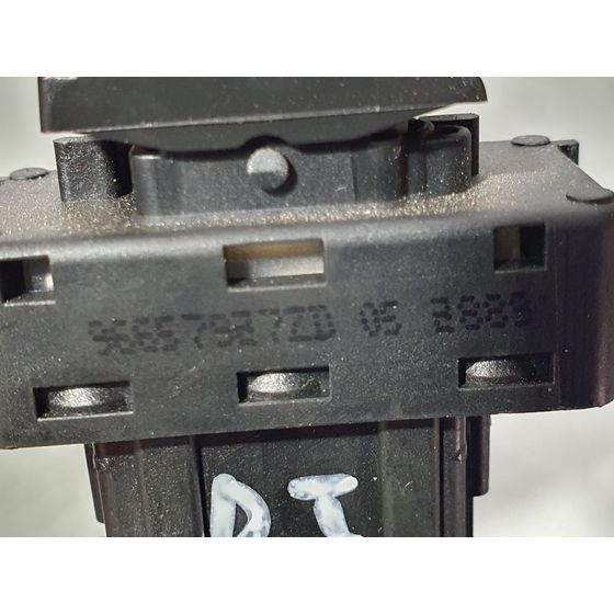 Mando Elevalunas Delantero Izquierdo  Para Citroen C-Elysée