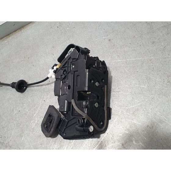 Cerradura Puerta Trasera Izquierda Para Skoda Octavia Lim.