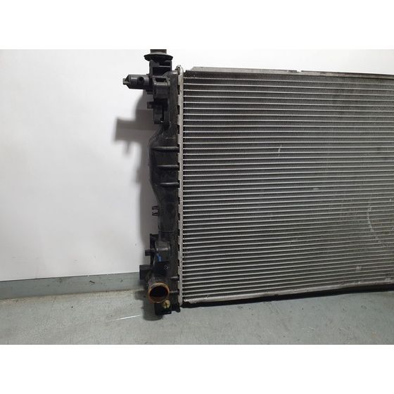 Radiador Agua Para Chevrolet Cruze