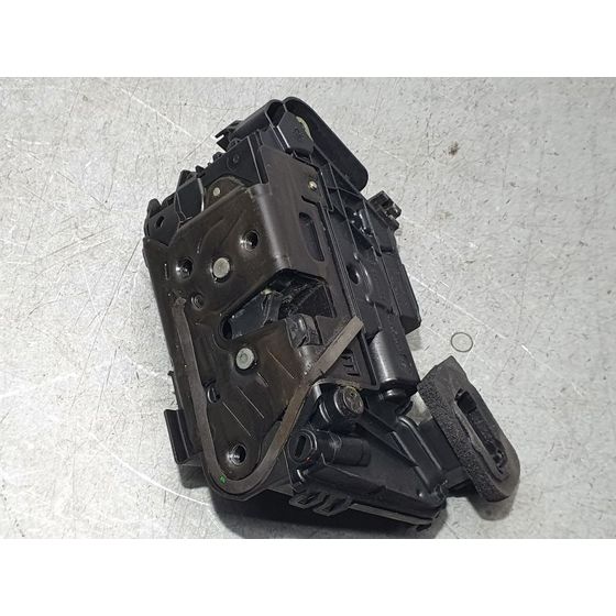 Cerradura Puerta Trasera Derecha Para Skoda Superb