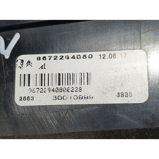 Piloto Trasero Central Para Ds 5