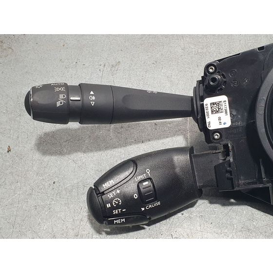 Com 2000 Para Peugeot 208