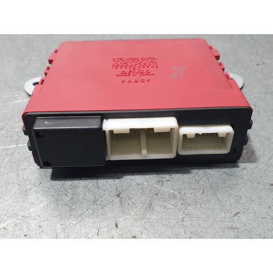 Modulo Electronico Para Lexus Is200