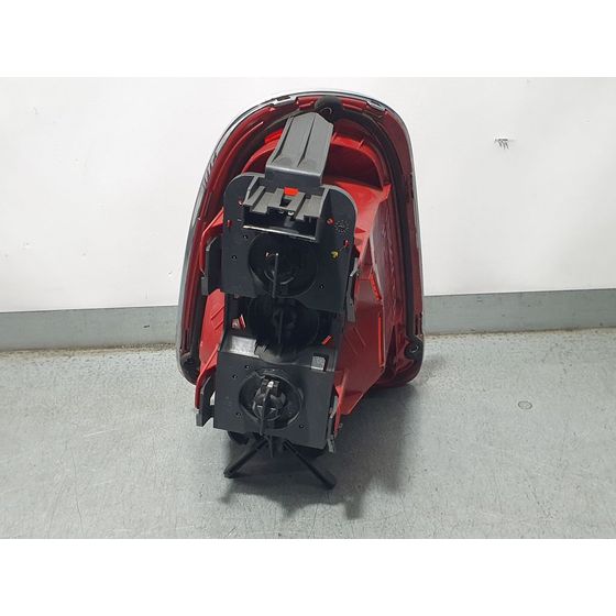 Piloto Trasero Derecho Para Mini Mini