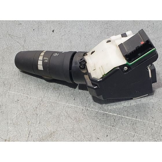 Mando Limpia Para Nissan Nv 200