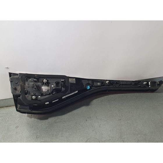 Piloto Trasero Derecho Para Renault Megane Iv Berlina 5P