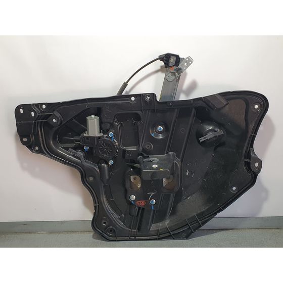 Elevalunas Delantero Derecho Para Mazda 3 Lim.