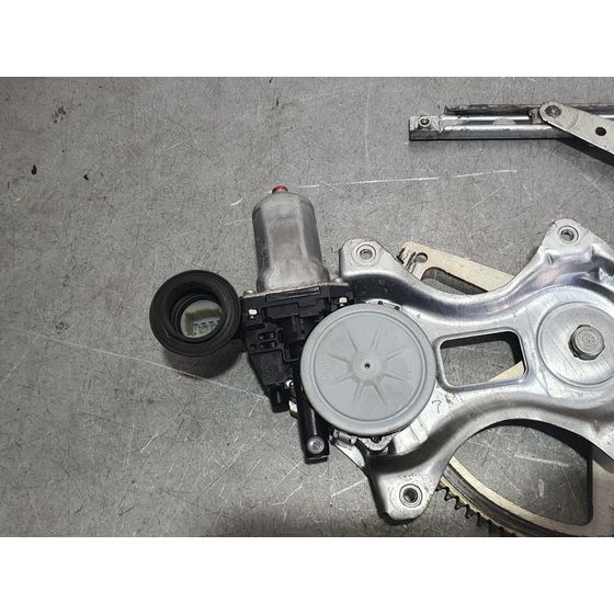 Elevalunas Delantero Derecho Para Toyota Rav 4