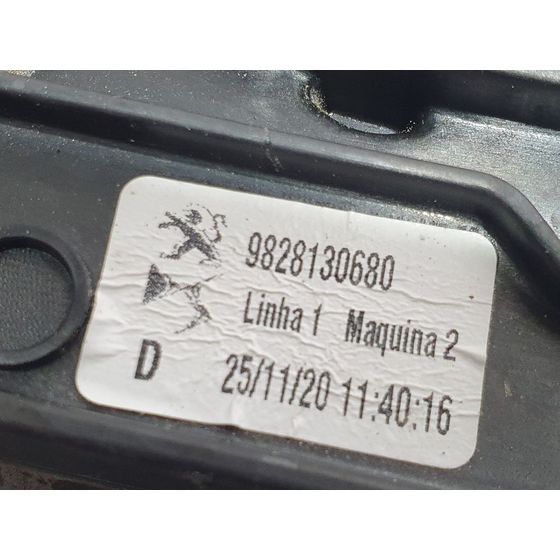 Elevalunas Delantero Derecho Para Peugeot 2008