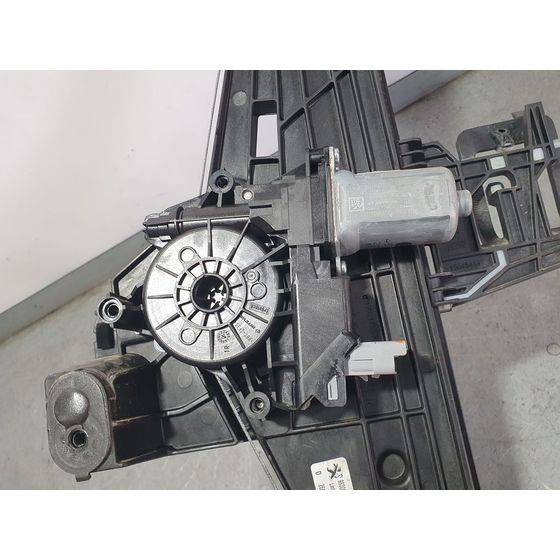 Elevalunas Trasero Derecho Para Peugeot 2008