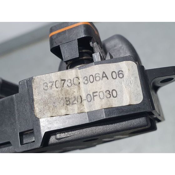 Mando Elevalunas Delantero Izquierdo Para Toyota Corolla