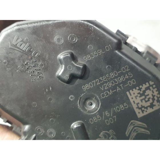 Caja Mariposa para Peugeot 208