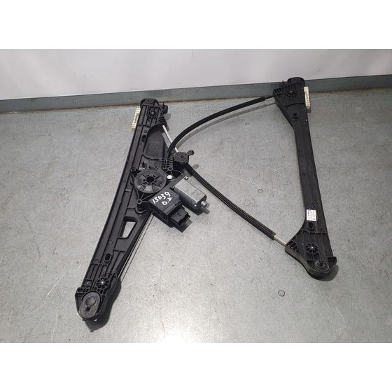 Elevalunas Delantero Derecho Para Peugeot 3008