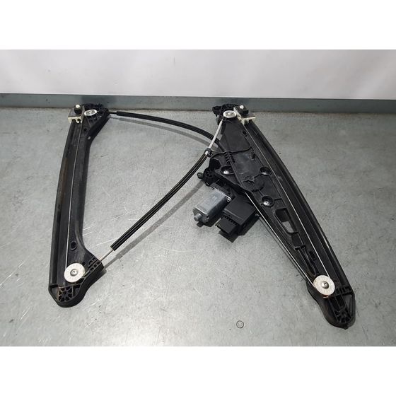 Elevalunas Delantero Derecho Para Peugeot 3008