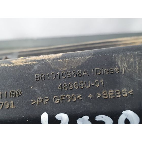 Tapa Exterior Combustible Para Peugeot 3008