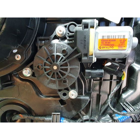 Elevalunas Trasero Derecho Para Hyundai I30