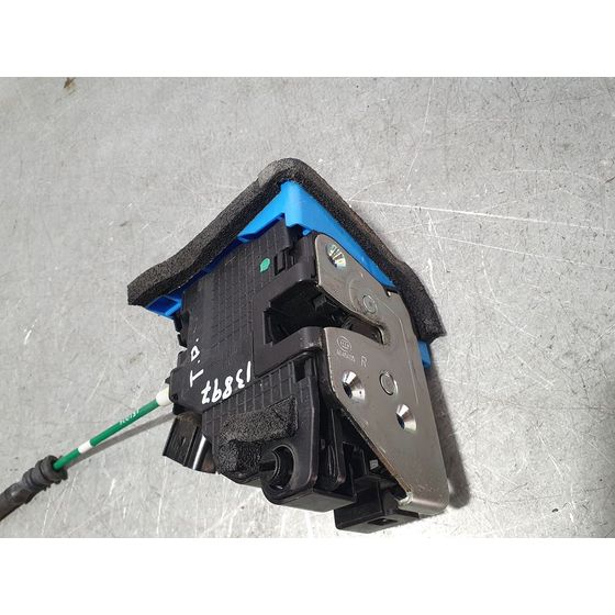 Cerradura Puerta Trasera Derecha  Para Hyundai I30