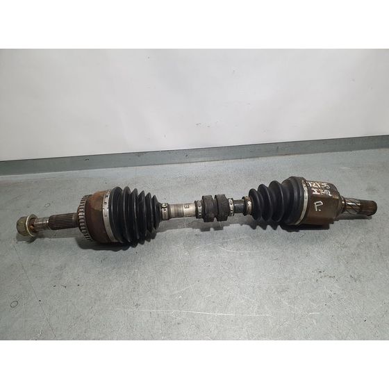 Transmision Delantera Izquierda Para Nissan Primera Berlina