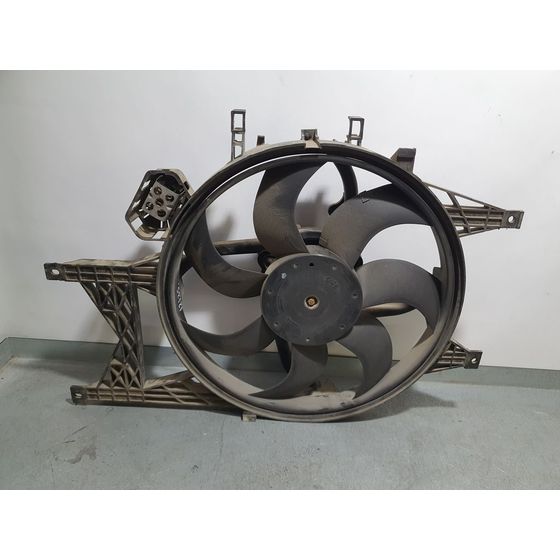 Electroventilador Para Nissan Primera Berlina