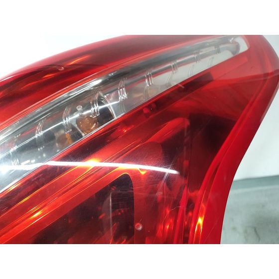 Piloto Trasero Derecho Para Citroen C4 Picasso