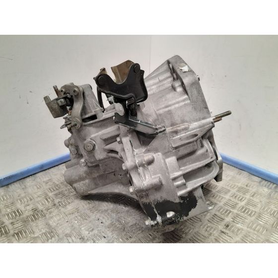 Caja Cambios Para Nissan Primera Berlina