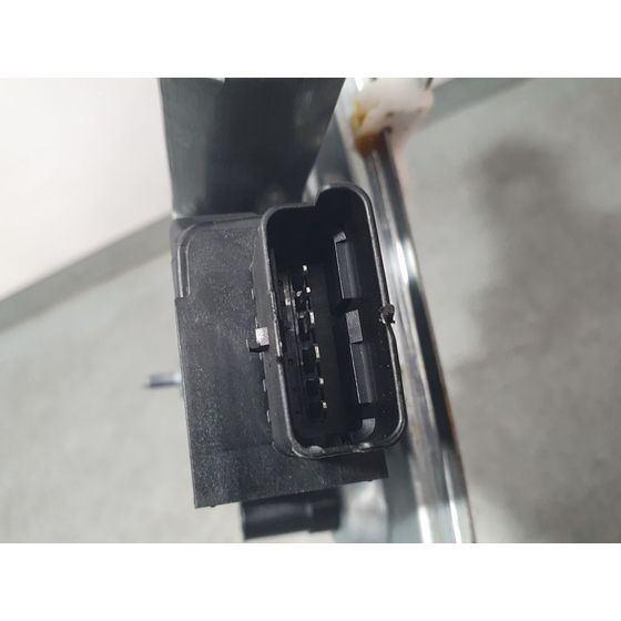Elevalunas Trasero Derecho Para Peugeot 2008