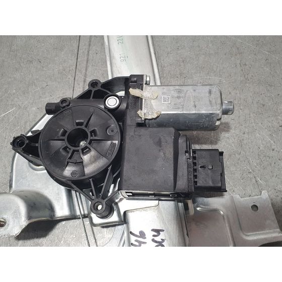 Elevalunas Delantero Derecho Para Peugeot 2008