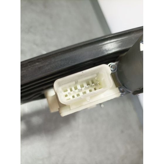 Elevalunas Delantero Izquierdo Para Renault Clio V