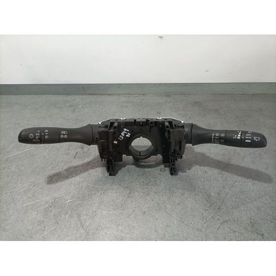 Mando Luces Y Limpia Para Nissan Qashqai