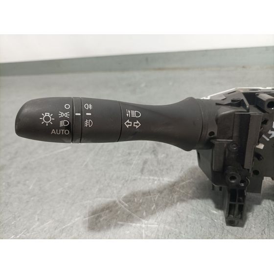 Mando Luces Y Limpia Para Nissan Qashqai