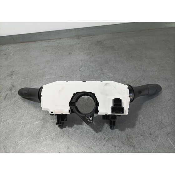 Mando Luces Y Limpia Para Nissan Qashqai