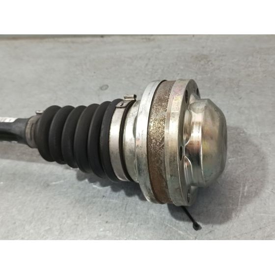 Transmision Delantera Izquierda Para Volkswagen Golf V Berlina