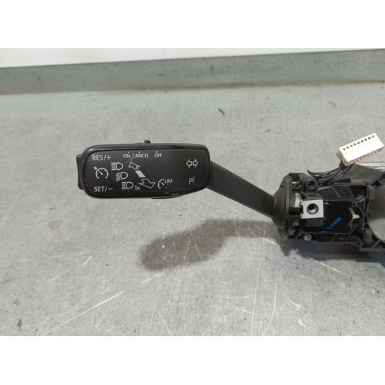 Mando Luces Y Limpia Para Skoda Superb