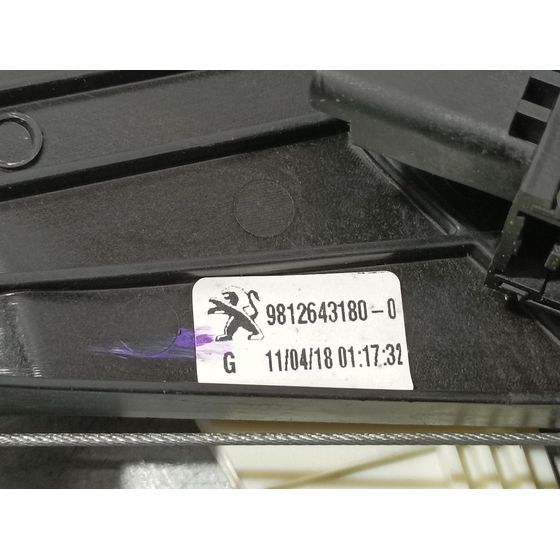 Elevalunas Trasero Izquierdo Para Peugeot 5008