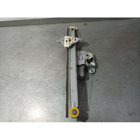 Elevalunas Delantero Izquierdo Para Nissan Micra V