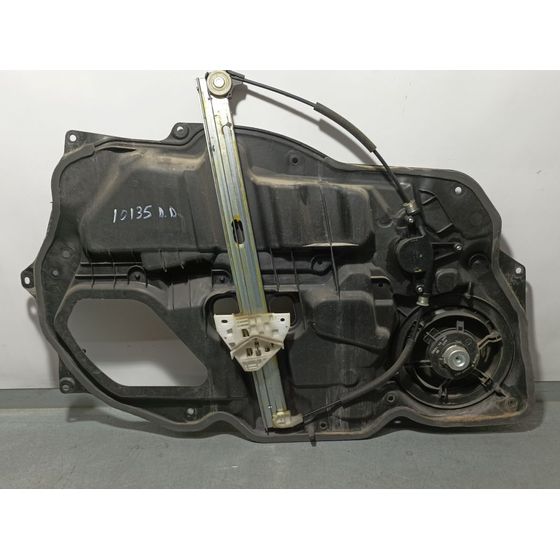Elevalunas Delantero Derecho Para Mazda 2 Lim.