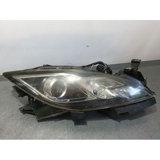 Faro Derecho Para Mazda 6 Lim.