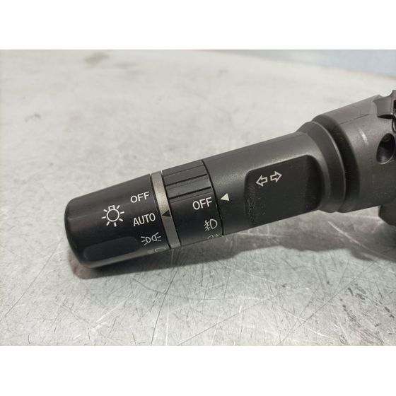 Mando Luces Para Mazda 6 Lim.
