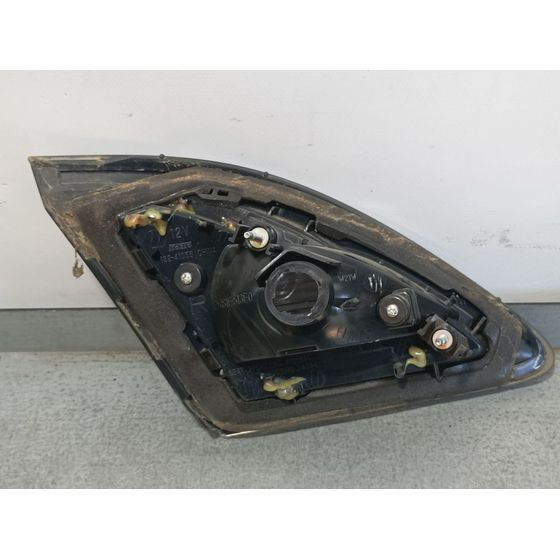 Piloto Trasero Derecho Para Mazda 6 Lim.