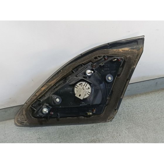 Piloto Trasero Izquierdo Para Mazda 6 Lim.