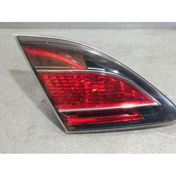 Piloto Trasero Izquierdo Para Mazda 6 Lim.