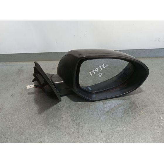 Retrovisor Derecho Para Mazda 6 Lim.