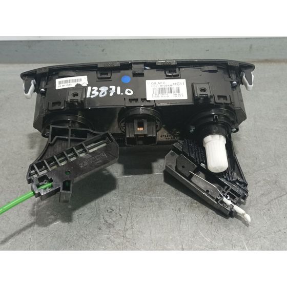 Mando Calefaccion / Aire Acondicionado Para Hyundai I20
