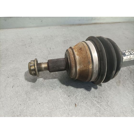 Transmision Delantera Izquierda Para Volkswagen Golf Iv Berlina