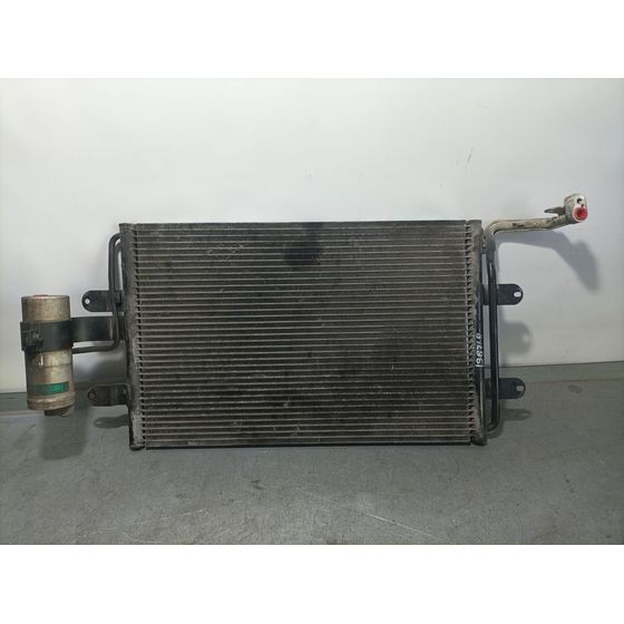 Condensador / Radiador Aire Acondicionado Para Volkswagen Golf Iv Berlina