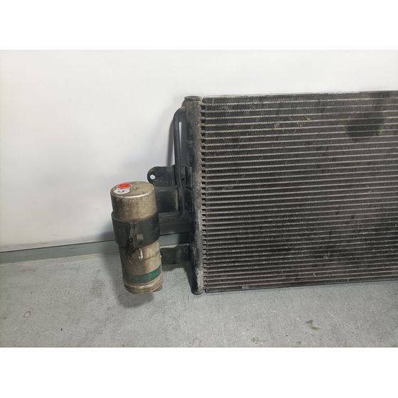 Condensador / Radiador Aire Acondicionado Para Volkswagen Golf Iv Berlina