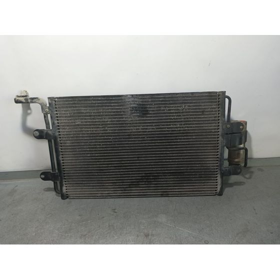 Condensador / Radiador Aire Acondicionado Para Volkswagen Golf Iv Berlina