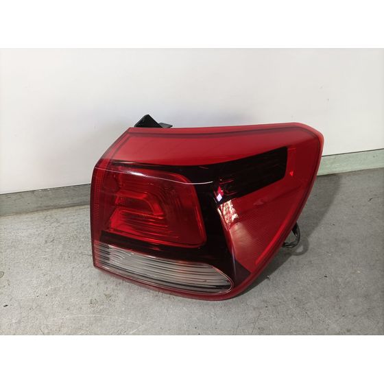 Piloto Trasero Derecho Para Kia Rio